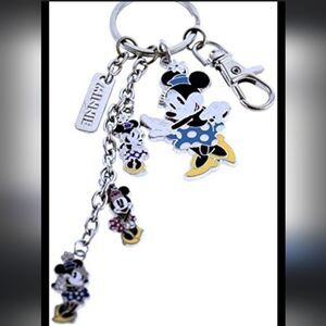 BRAND NEW DISNEY PARKS KEYCHAIN CHARACTER CHARMS - MINNIE MOUSE